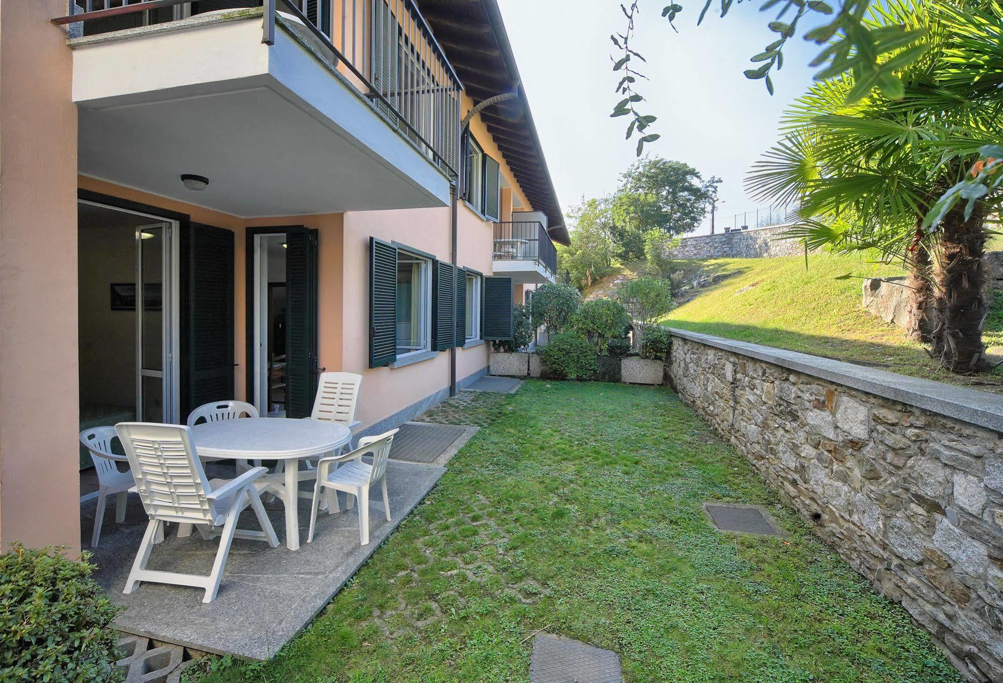 Residence Isolino Verbania Exterior photo
