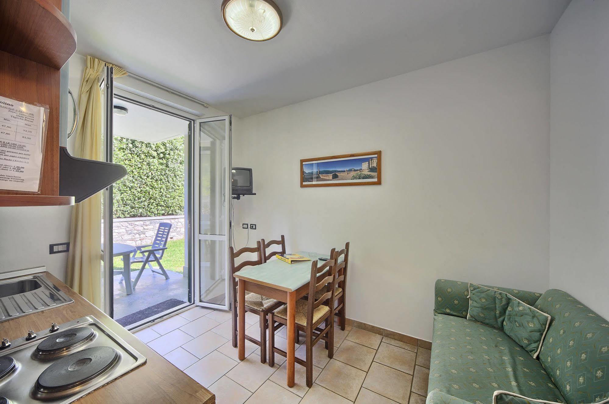 Residence Isolino Verbania Exterior photo